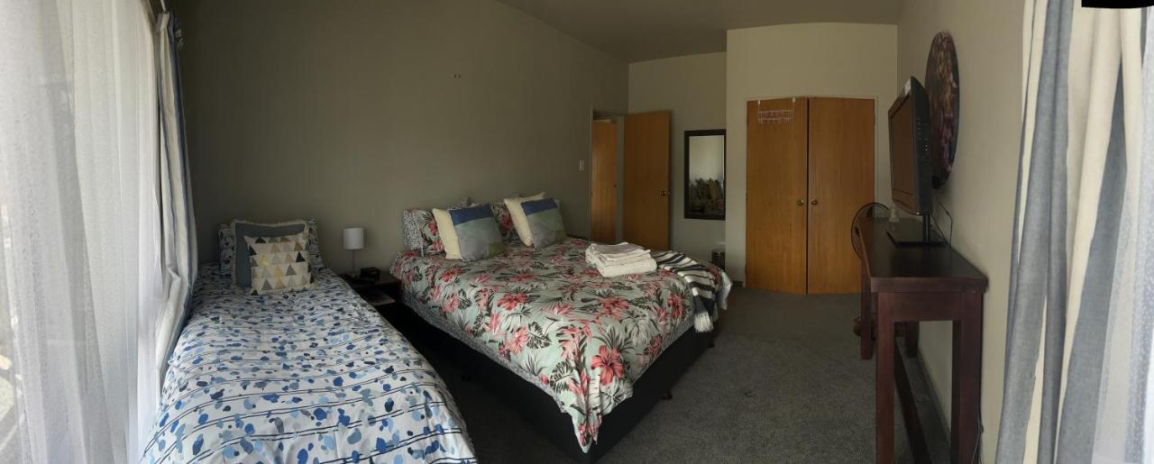 Bed & Breakfast Warm On Waterloo Palmerston North