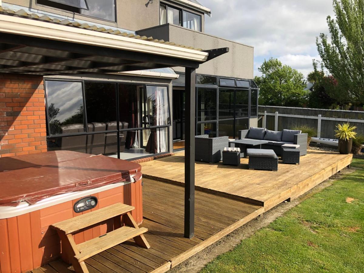 Warm On Waterloo Bed & Breakfast Palmerston North